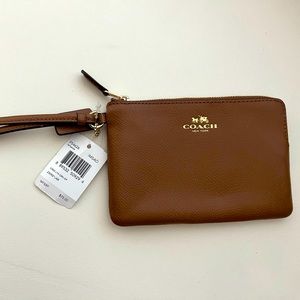 Coach-Corner Zip Wristlet